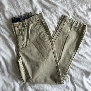 Banana Republic Aiden Chino Khaki Pant